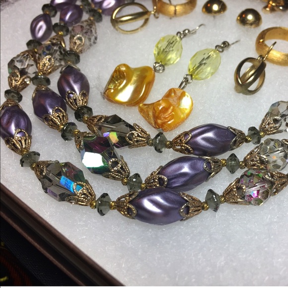 Vintage Jewelry Coming Soon! - Picture 3 of 3